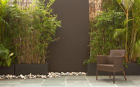 Cosmo Hotel Hong Kong